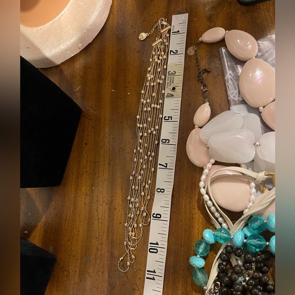 Liz Claiborne 6 Multi Strand Gold Station Necklace Adjustable! - Picture 5 of 6